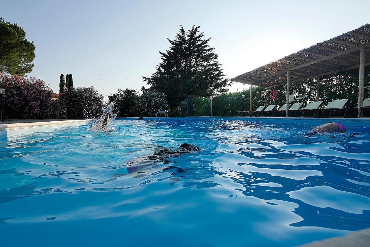 Agriturismo Le Vallette Bibbona Kültér fotó